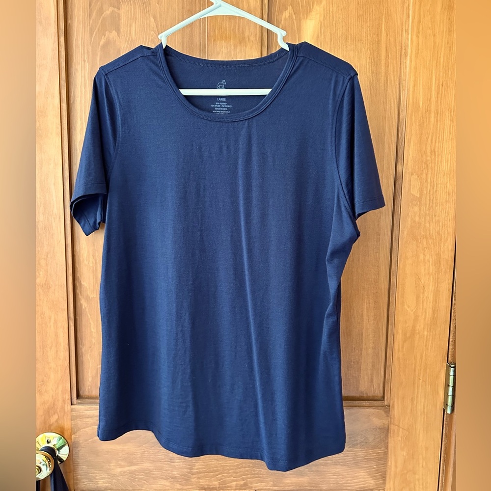 Woolx Liza crew neck T shirt size large